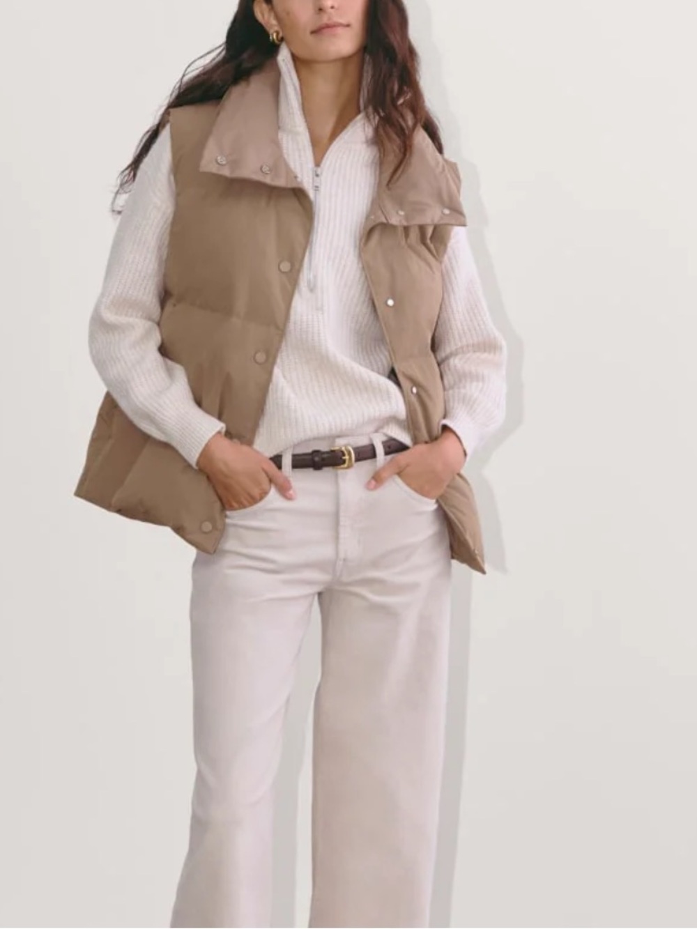 Everlane Quilted Puffer Vest in Taupe